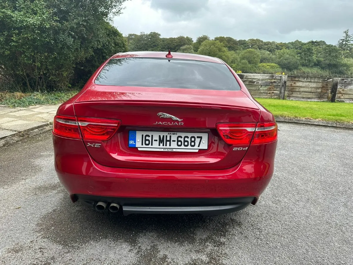 Jaguar XE R- Sport D2 2016 - Image 4