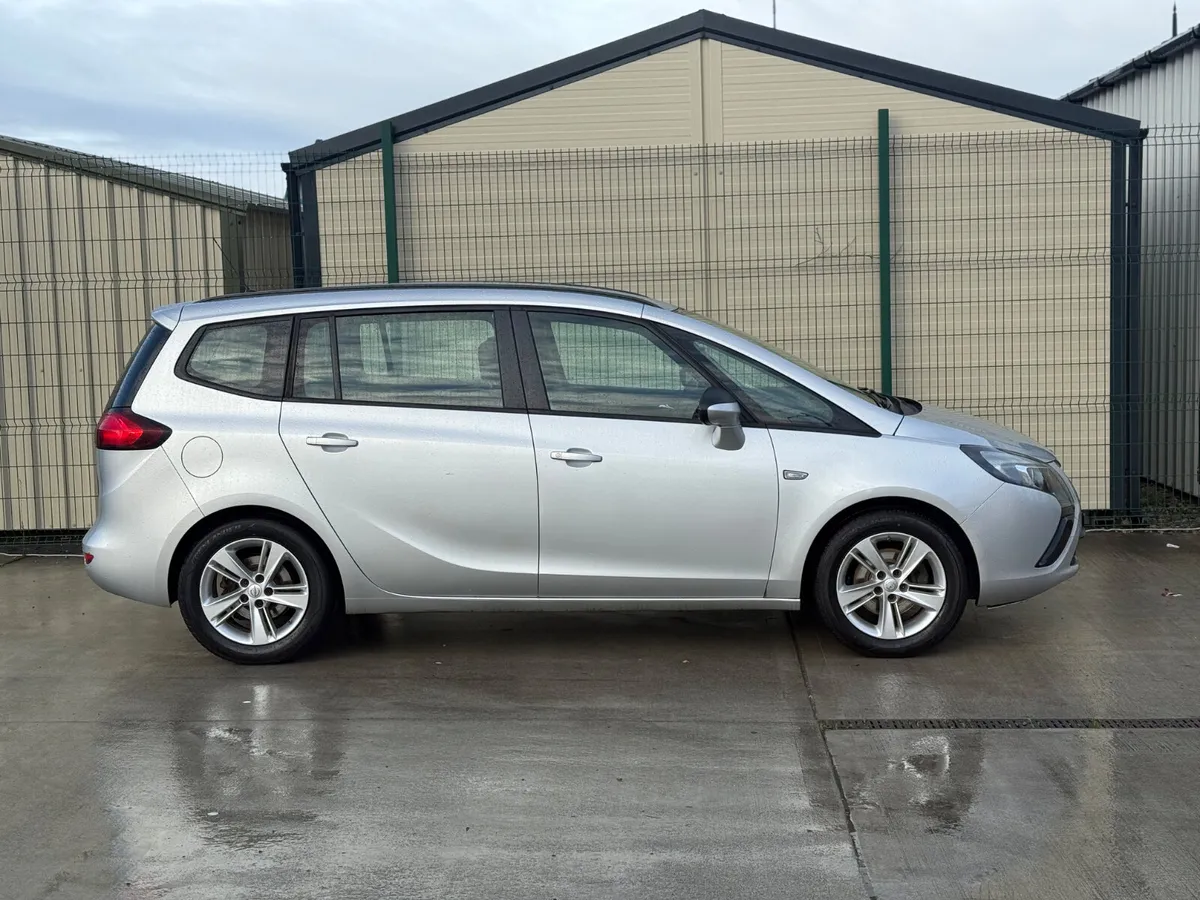 Opel Zafira 2016 - Image 3
