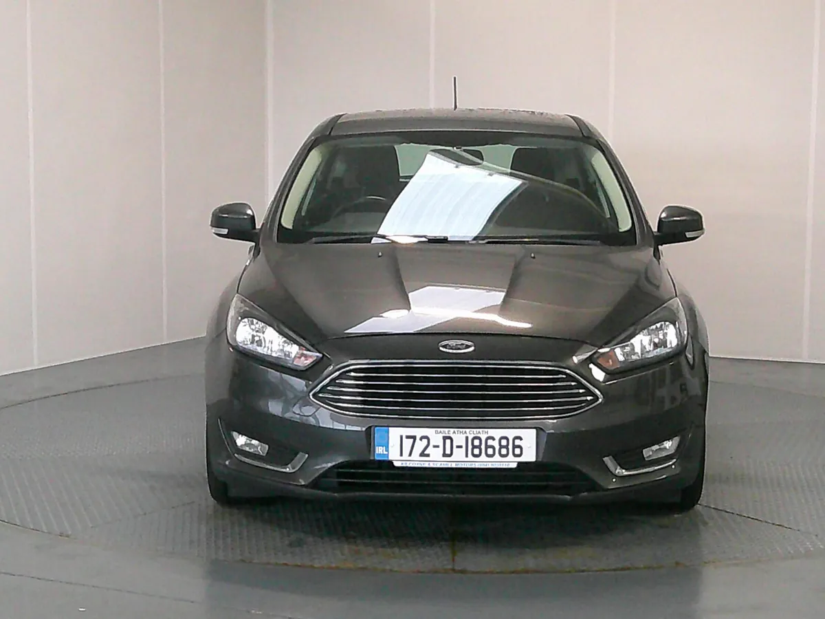 Ford Focus 2017 - Image 2
