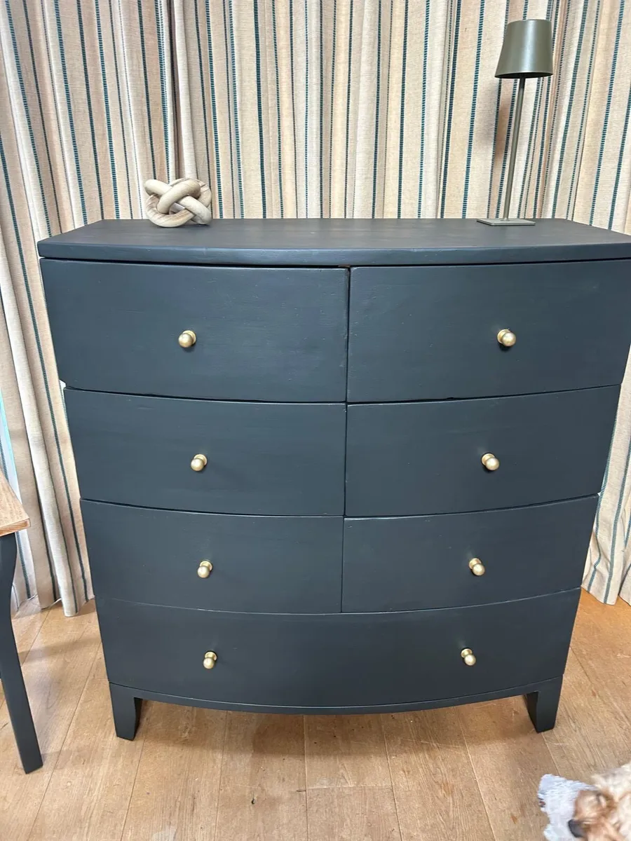 Large chest of drawers - Image 2
