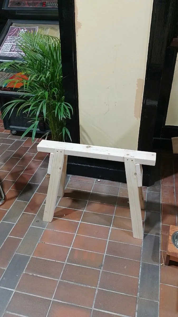 Carpenter's stool/Bench... Sawhorse - Image 2