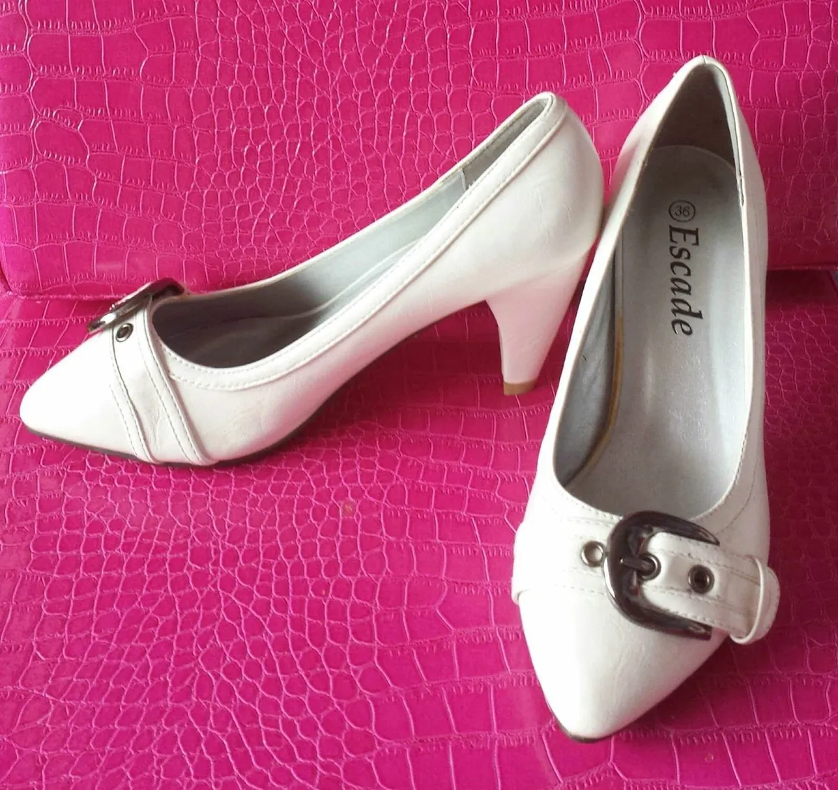 white shoes small heel with buckle size 36 37 38