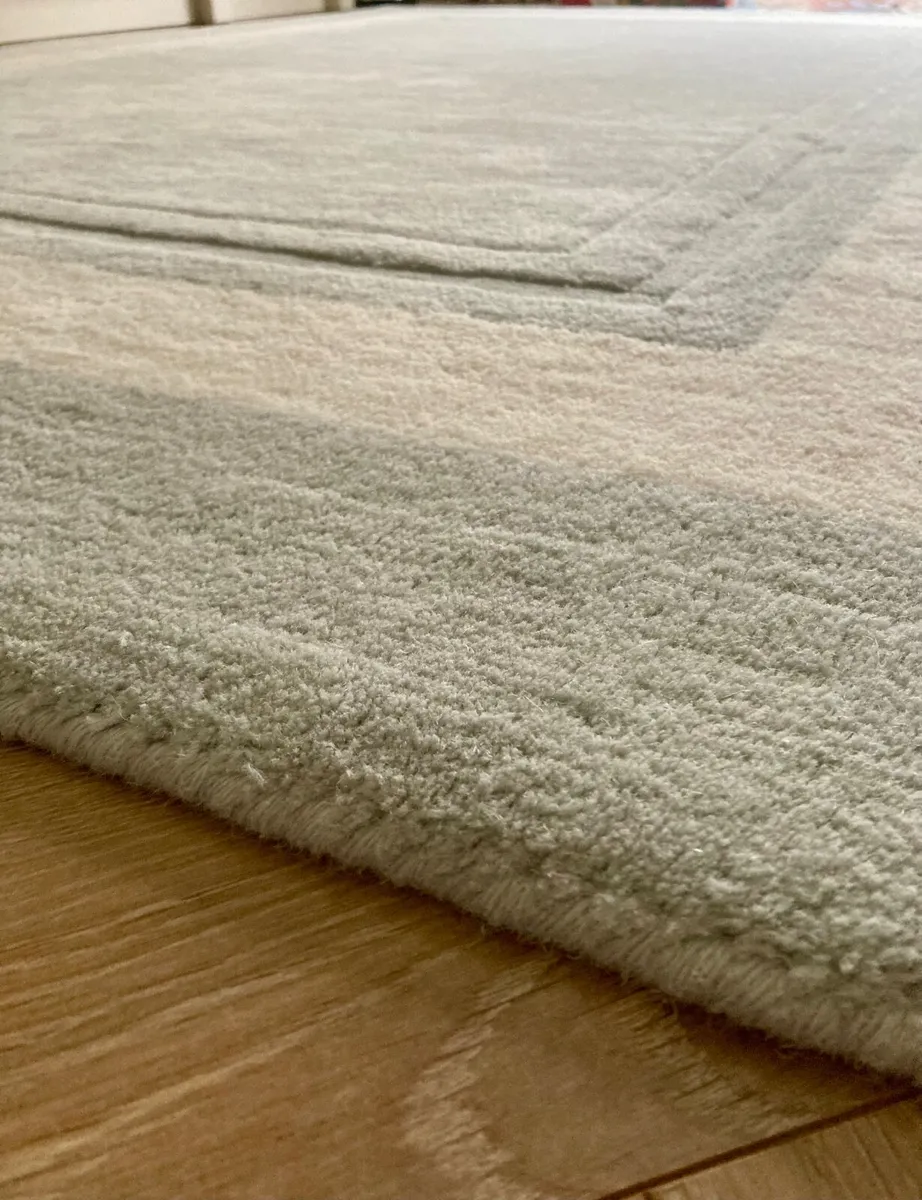 Beautiful Laura Ashley ‘Lewes’ Rug – Grey/Green (1 - Image 2