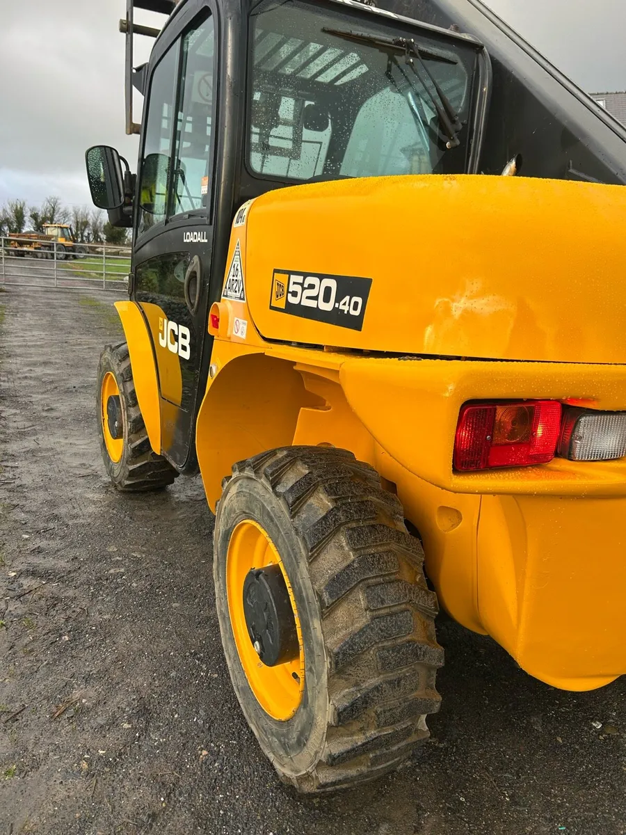 JCB 520 40 - Image 3