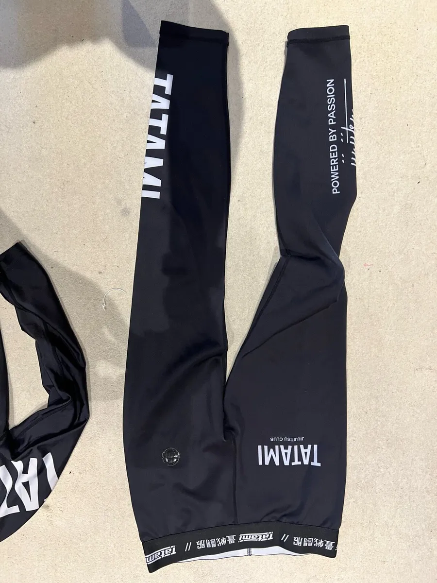 Tatami No-Gi Set – Rashguard & Spats (Like New) - Image 4