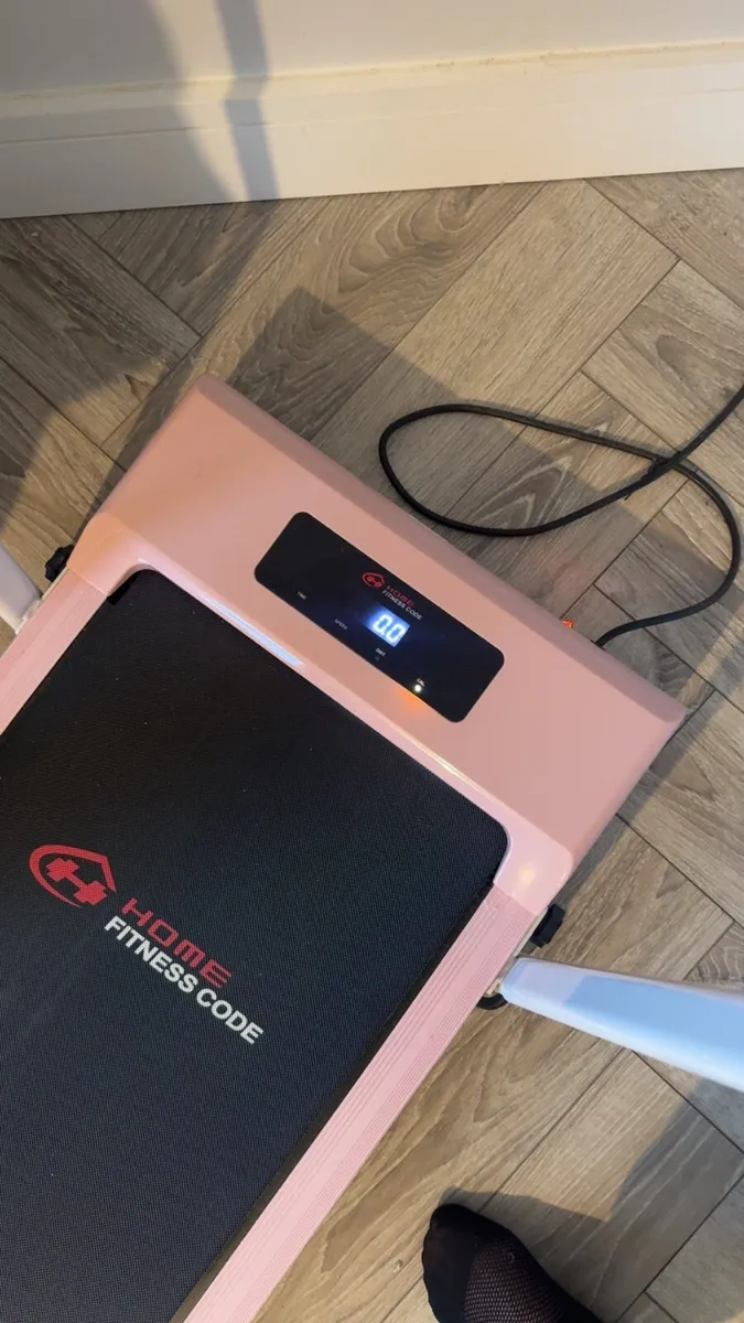 Portable treadmill - Image 3
