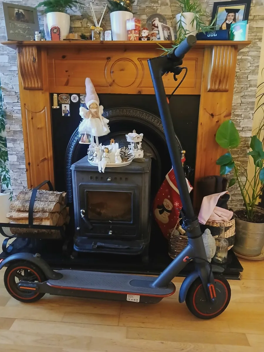 Electric scooter - Image 2