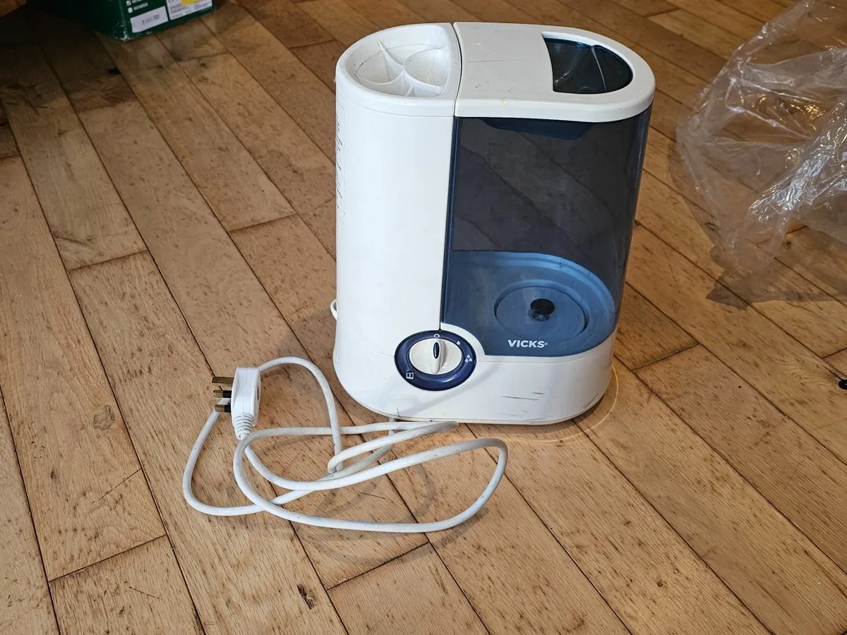 Warm mist humidifier Vicks anti-bacterial - Image 1