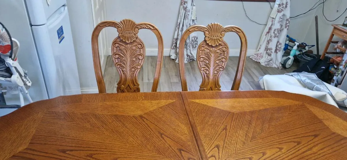 Extendible Dining Table - Image 4