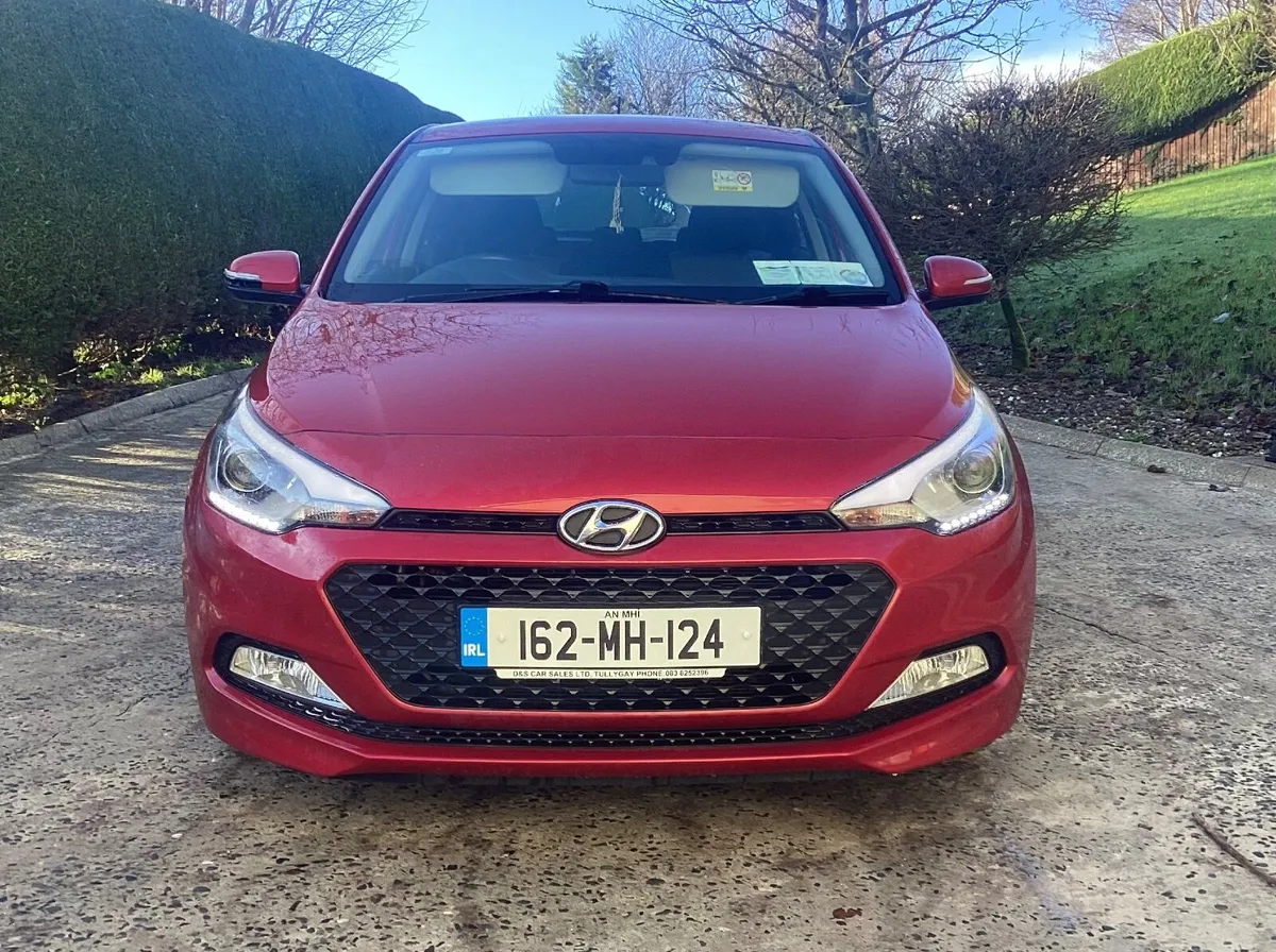 2016 Hyundai i20 1.2 Deluxe - Image 2