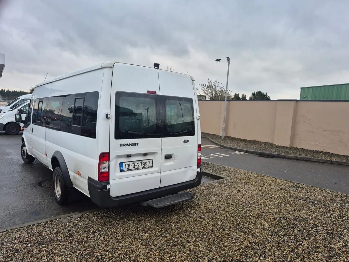 Ford Transit 16 seater mini bus - Image 4