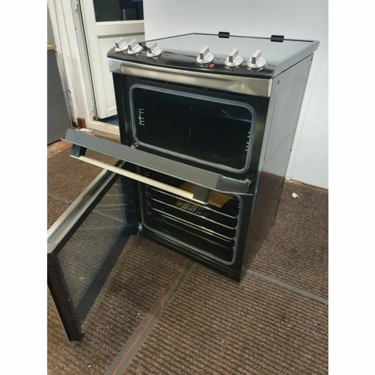*** Brand New Zanussi Double Oven *** - Image 4