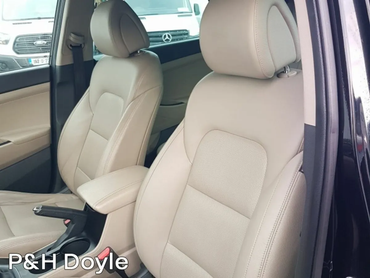Hyundai Tucson EXECUTIVE - Image 4