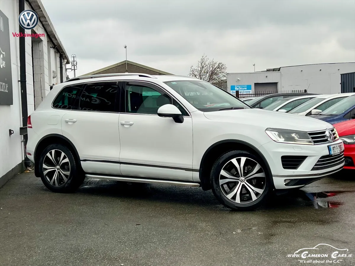 VW TOUAREG N1 BUSINESS 5 SEAT CREWCAB VAT - Image 4