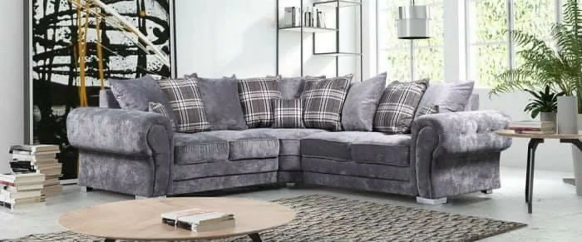 Brand New Verona Couch 3/2 nd Corner - Image 3