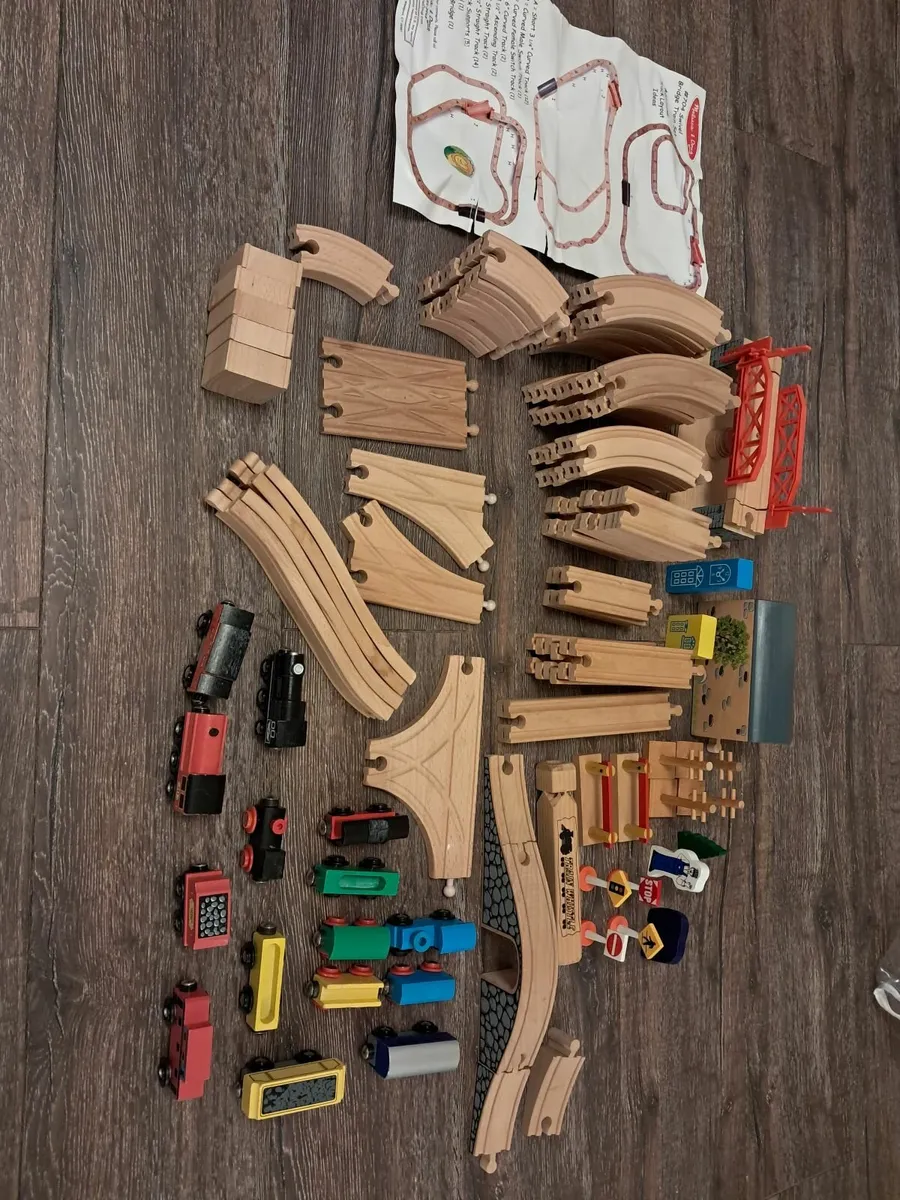 Wooden train tracks and trains - Image 4