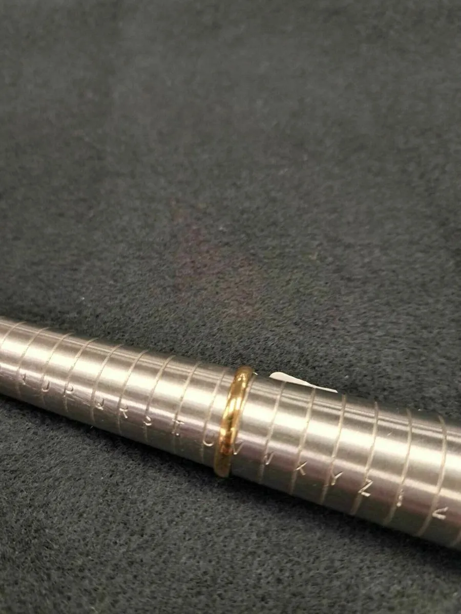 9ct Gold Wedding Band 9k - Image 4