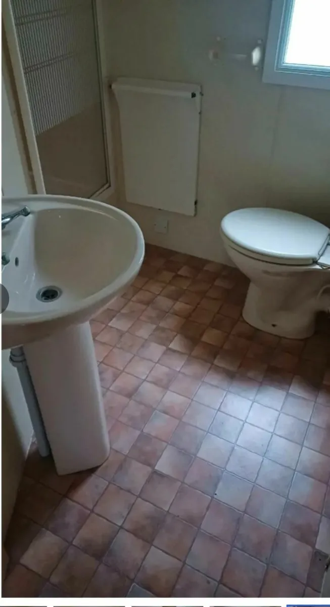 Mobile Home - Image 3