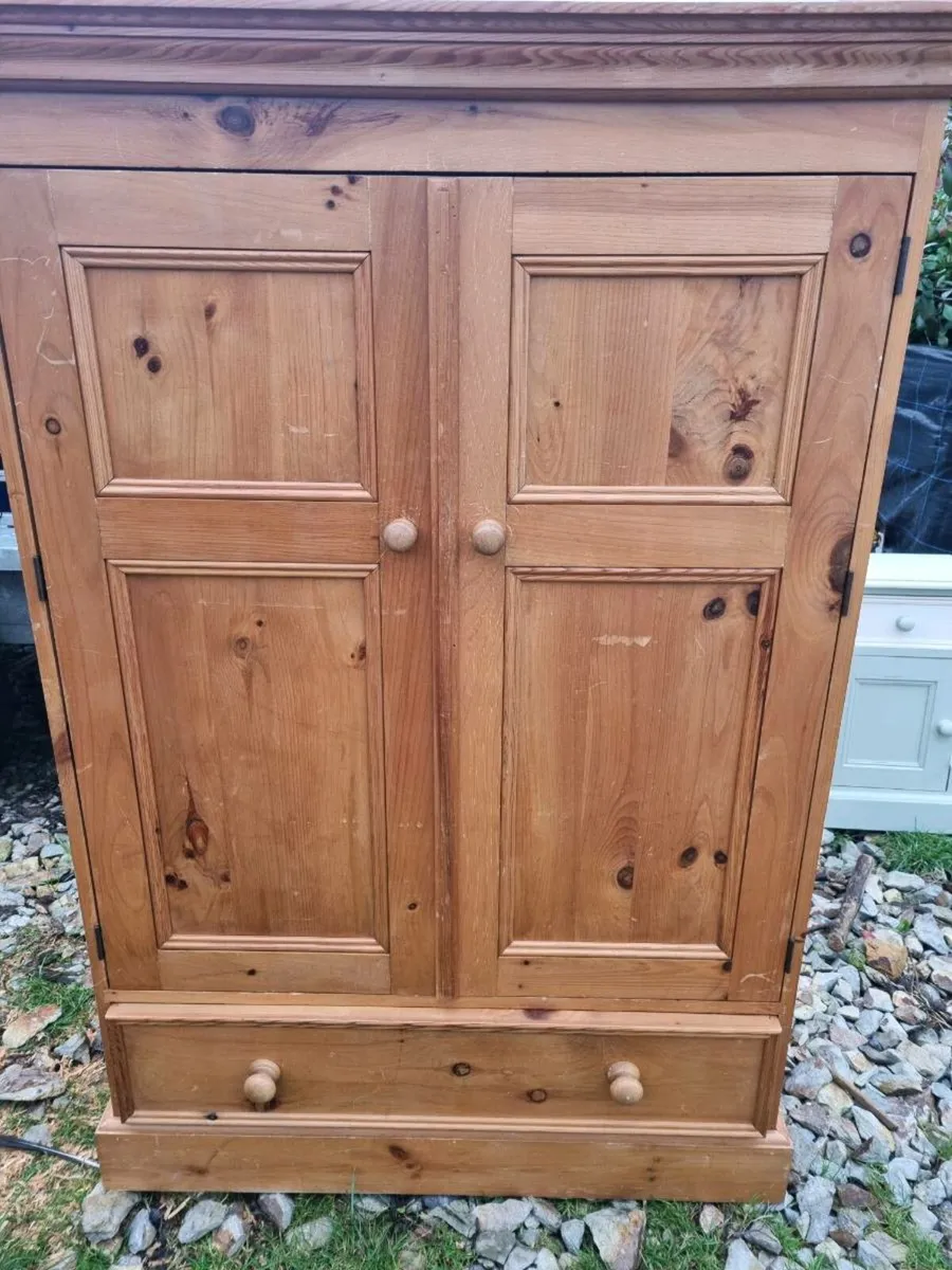 Pine wardrobe - Image 2