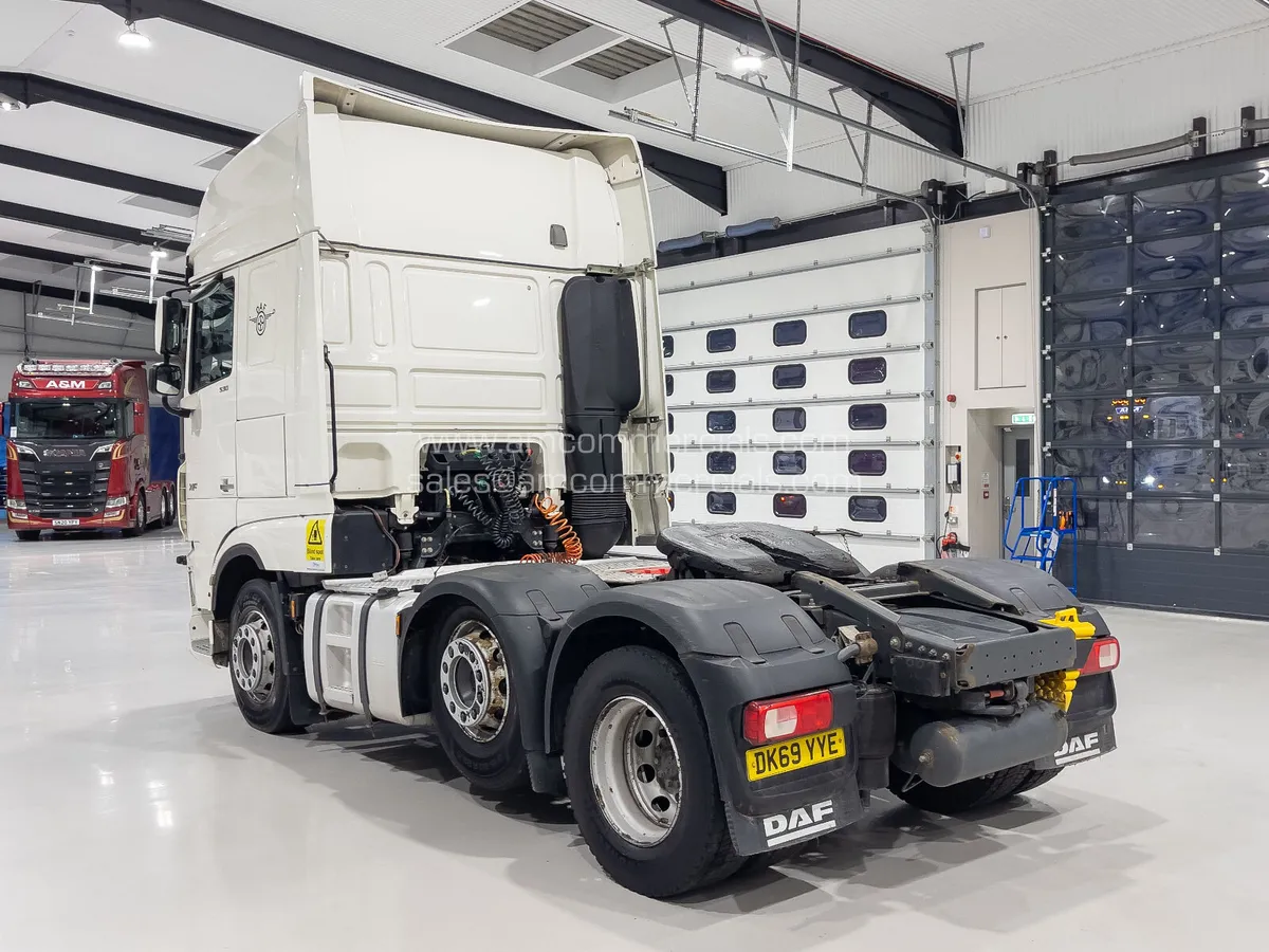 2019 (69) DAF XF 530 SUPERSPACE - Image 4