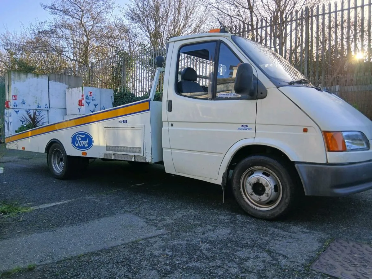 93 recovery truck Ford Transit 5250 - Image 1