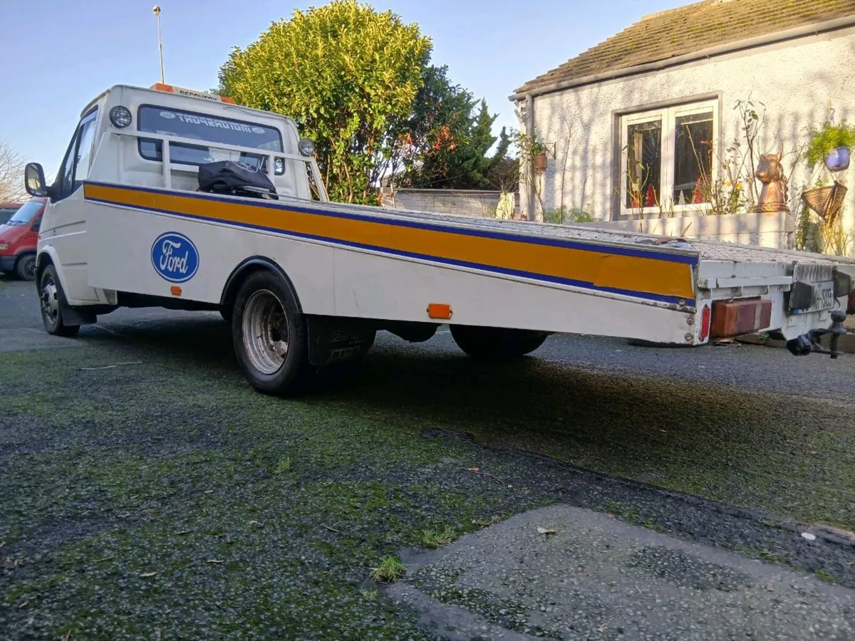 93 recovery truck Ford Transit 5250 - Image 2