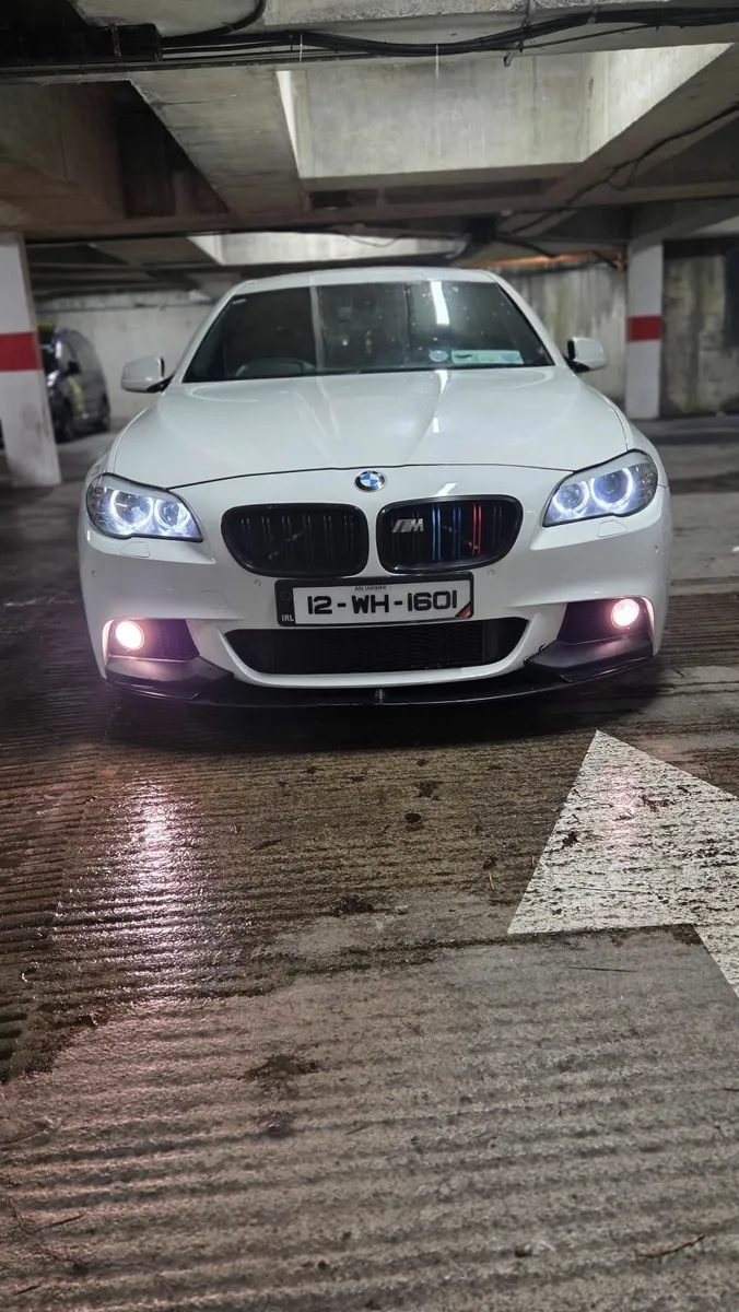 BMW 5-Series 2012 - Image 1