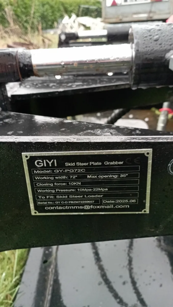 Skidsteer grapple - Image 2