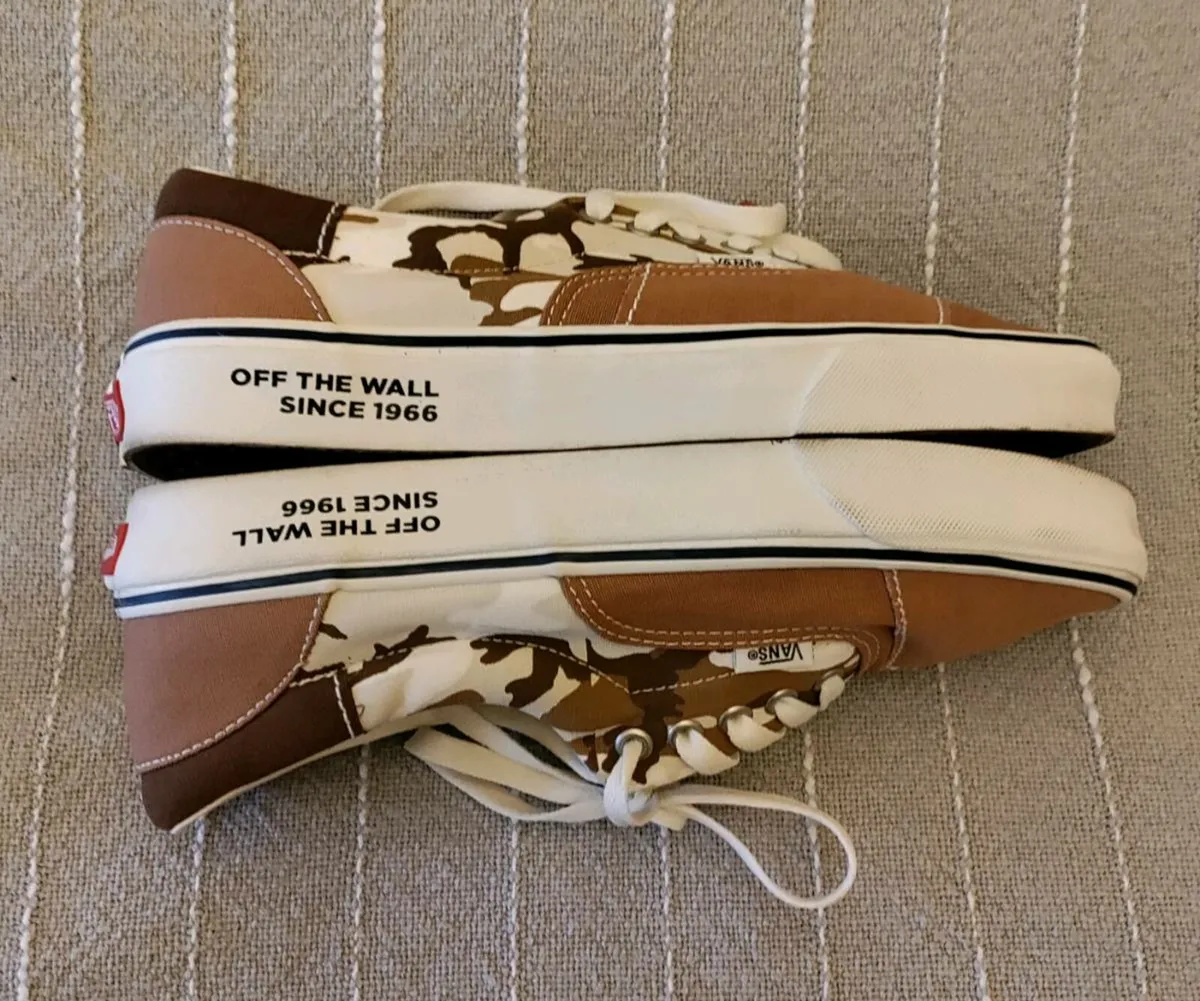 Vans Camo trainers 8uk - Image 3