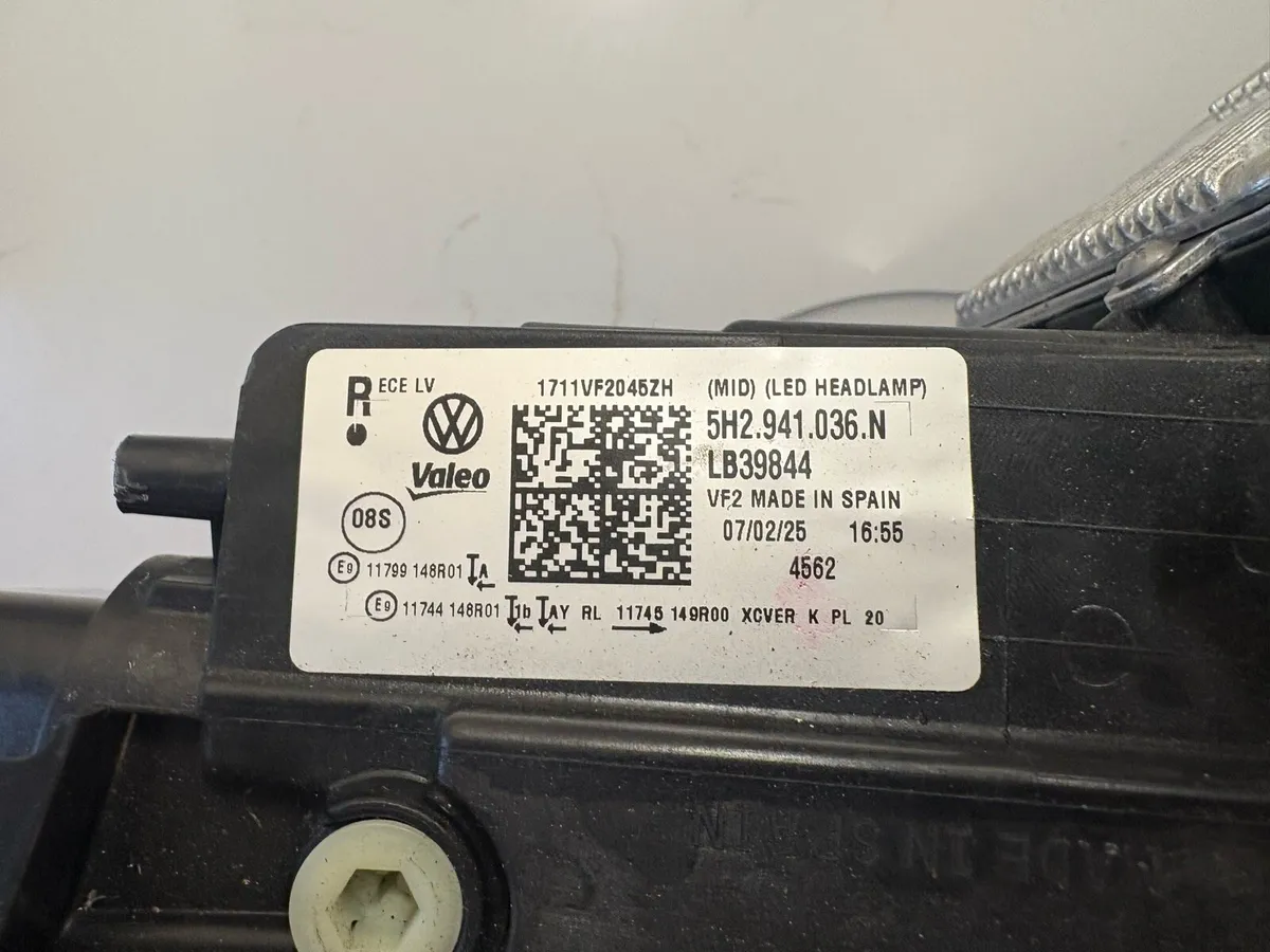 Mk8.5 Volkswagen Golf Headlamps - Image 4