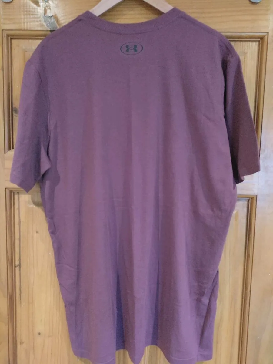 UA Project Rock T shirt L New - Image 3