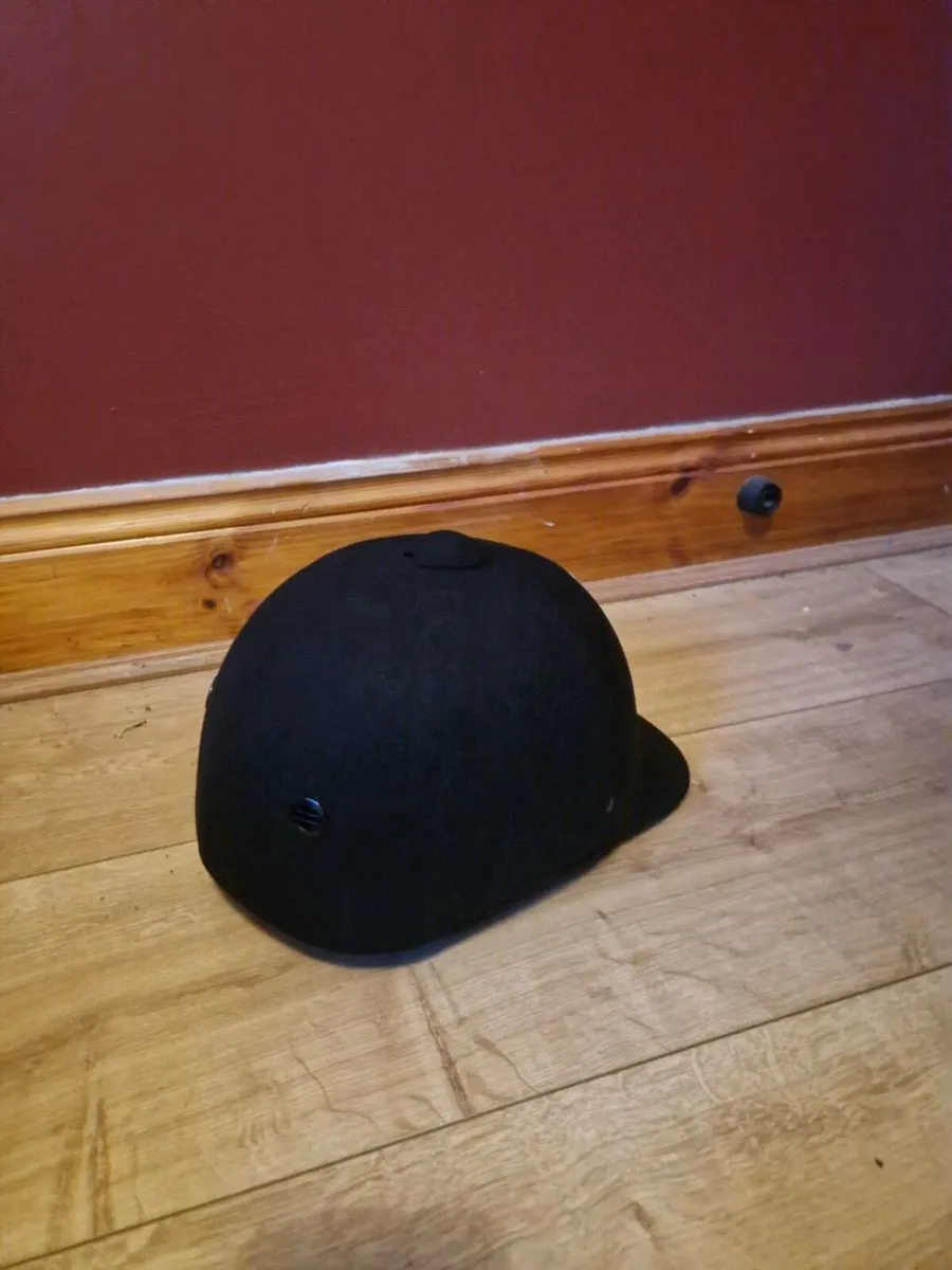 Riding Helmet 53-55 - Image 4