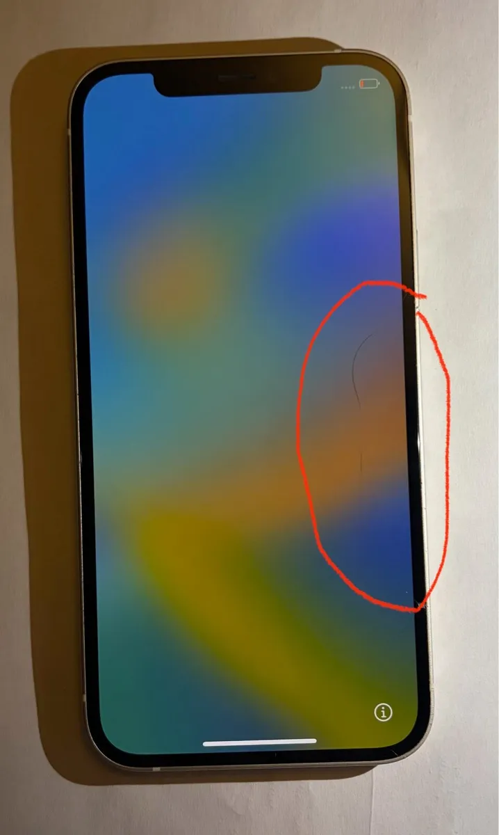 iPhone 12 - Image 4