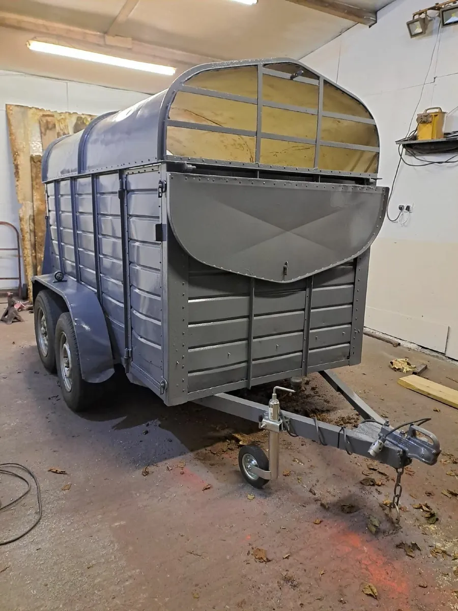 Cattle trailer - Image 2