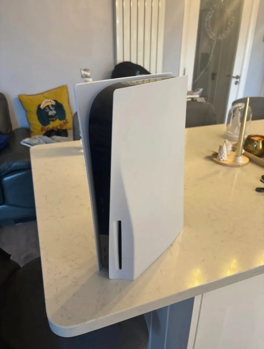 PlayStation 5 - Image 1