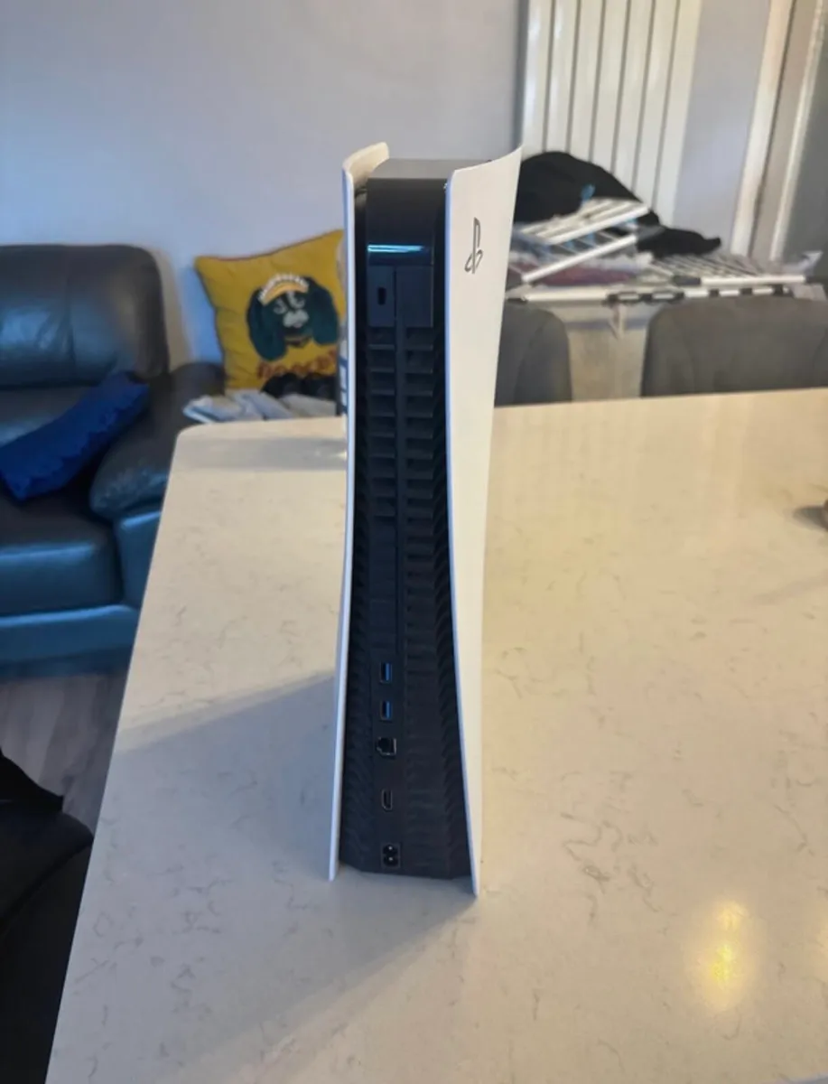 PlayStation 5 - Image 4