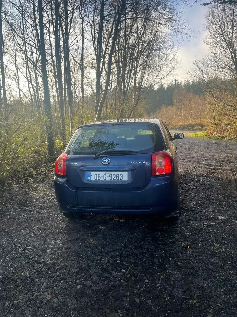 Toyota Corolla - Image 2