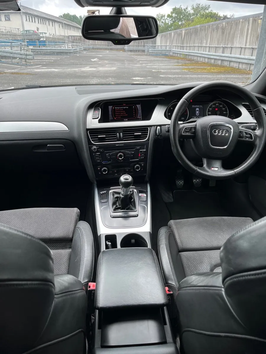 Audi A4 2010 S-linę - Image 4