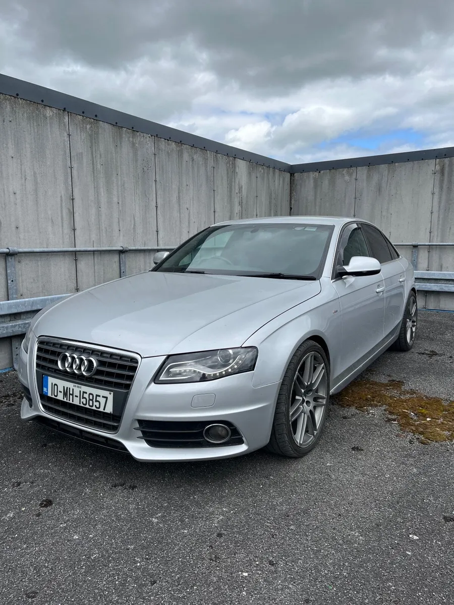 Audi A4 2010 S-linę - Image 1