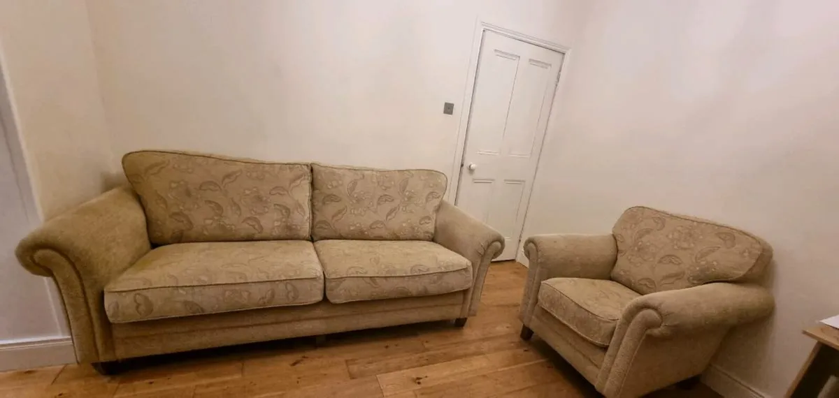 Sofa set - Image 1