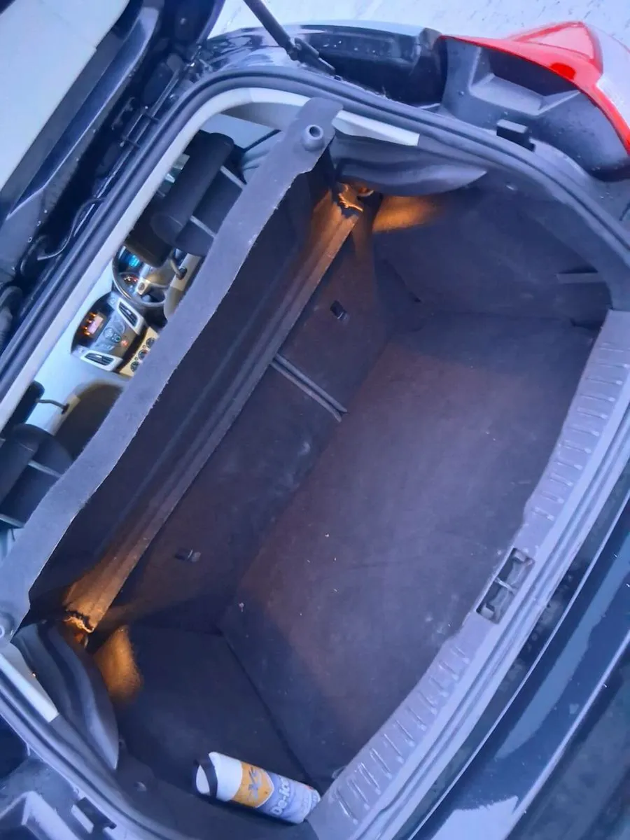 2011 ford focus for sale - Image 2