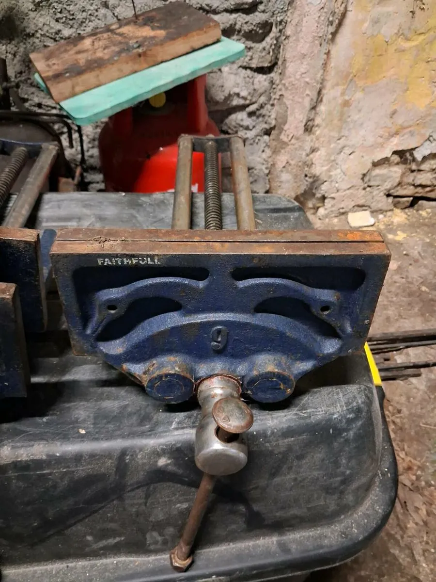 Selection of Woodworking Vices - Image 3