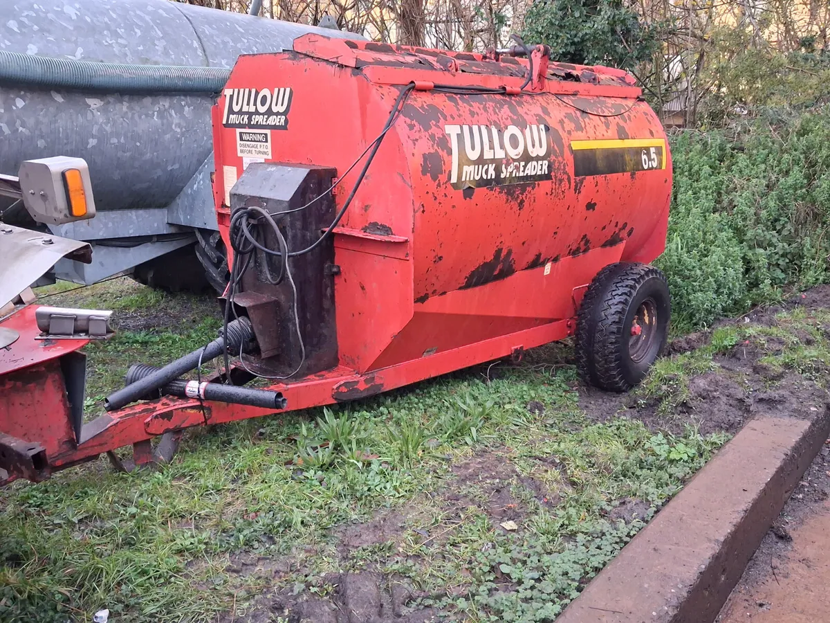 Dung spreader - Image 1