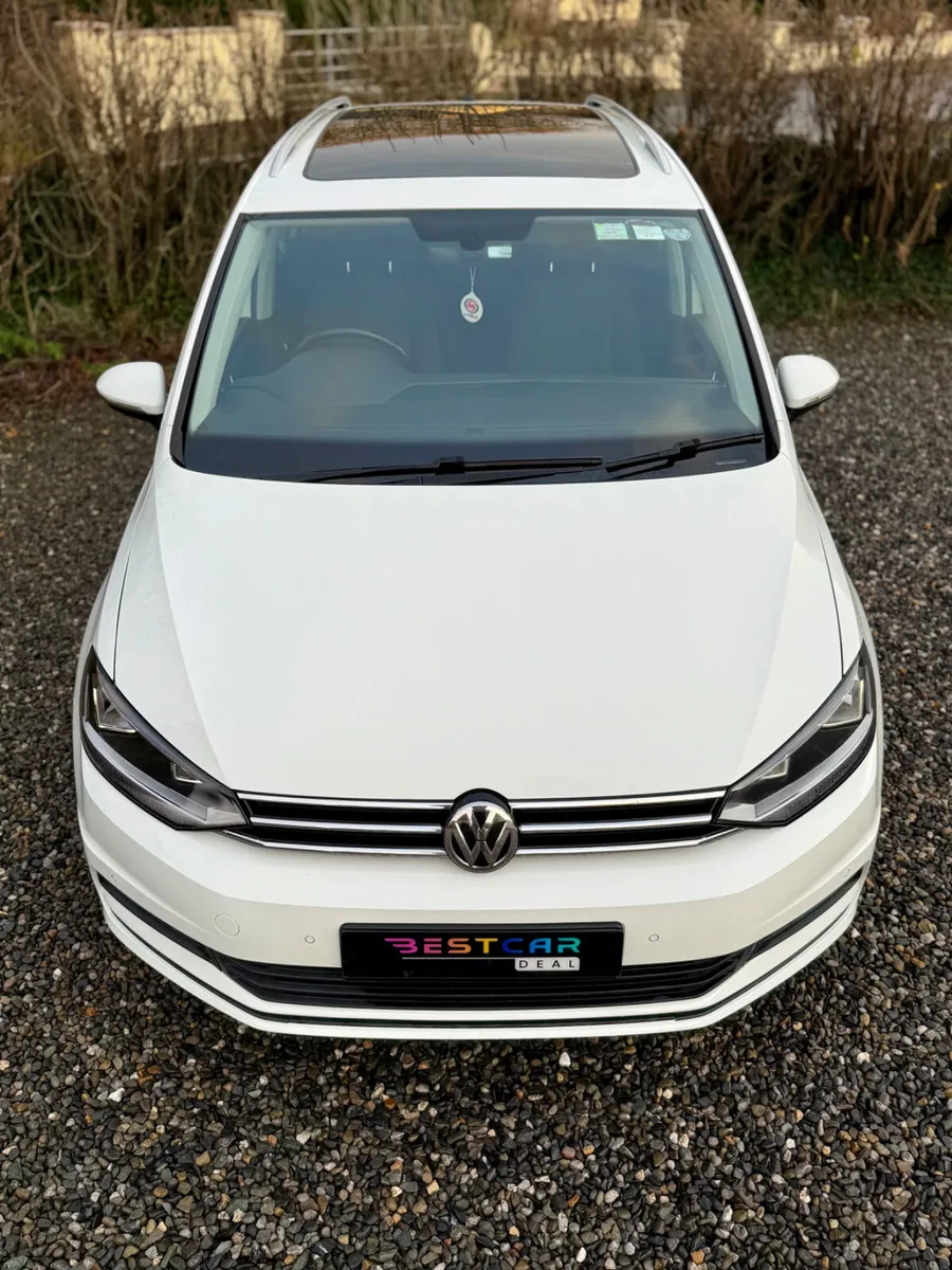 2018 Volkswagen Touran 1.6 TDI 115HP DSG Trendline - Image 4