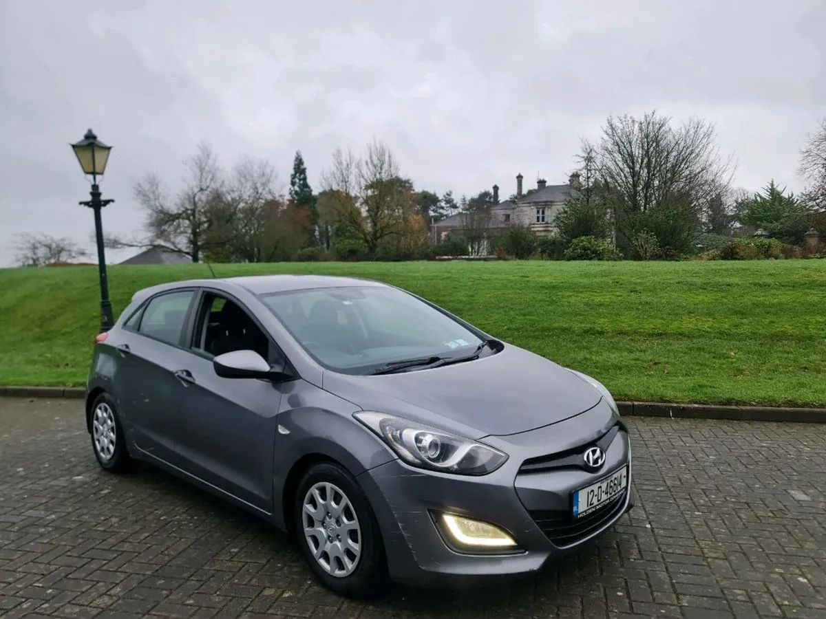 12 Hyunday i30 hatchback Diesel nct 09/26 - Image 2