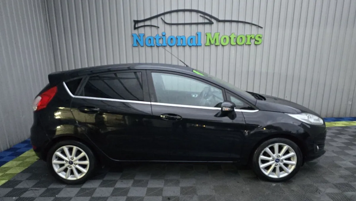 2017 Ford Fiesta TITANIUM 1.0 Petrol - Image 2