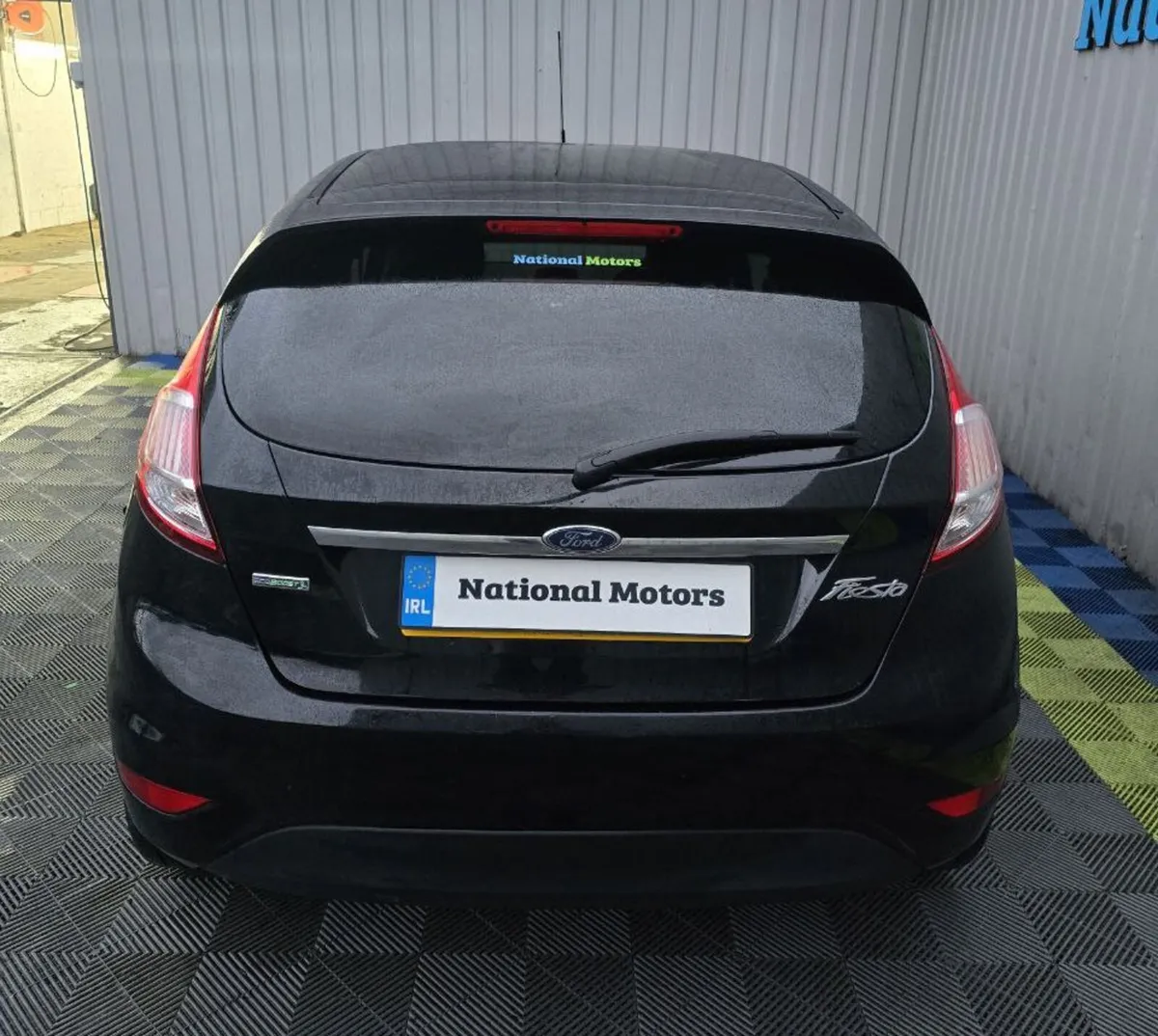 2017 Ford Fiesta TITANIUM 1.0 Petrol - Image 4