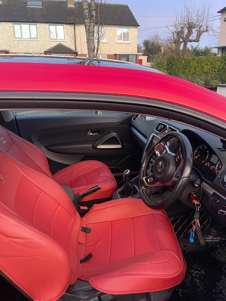 Volkswagen Scirocco 2.0L Diesel - Image 2