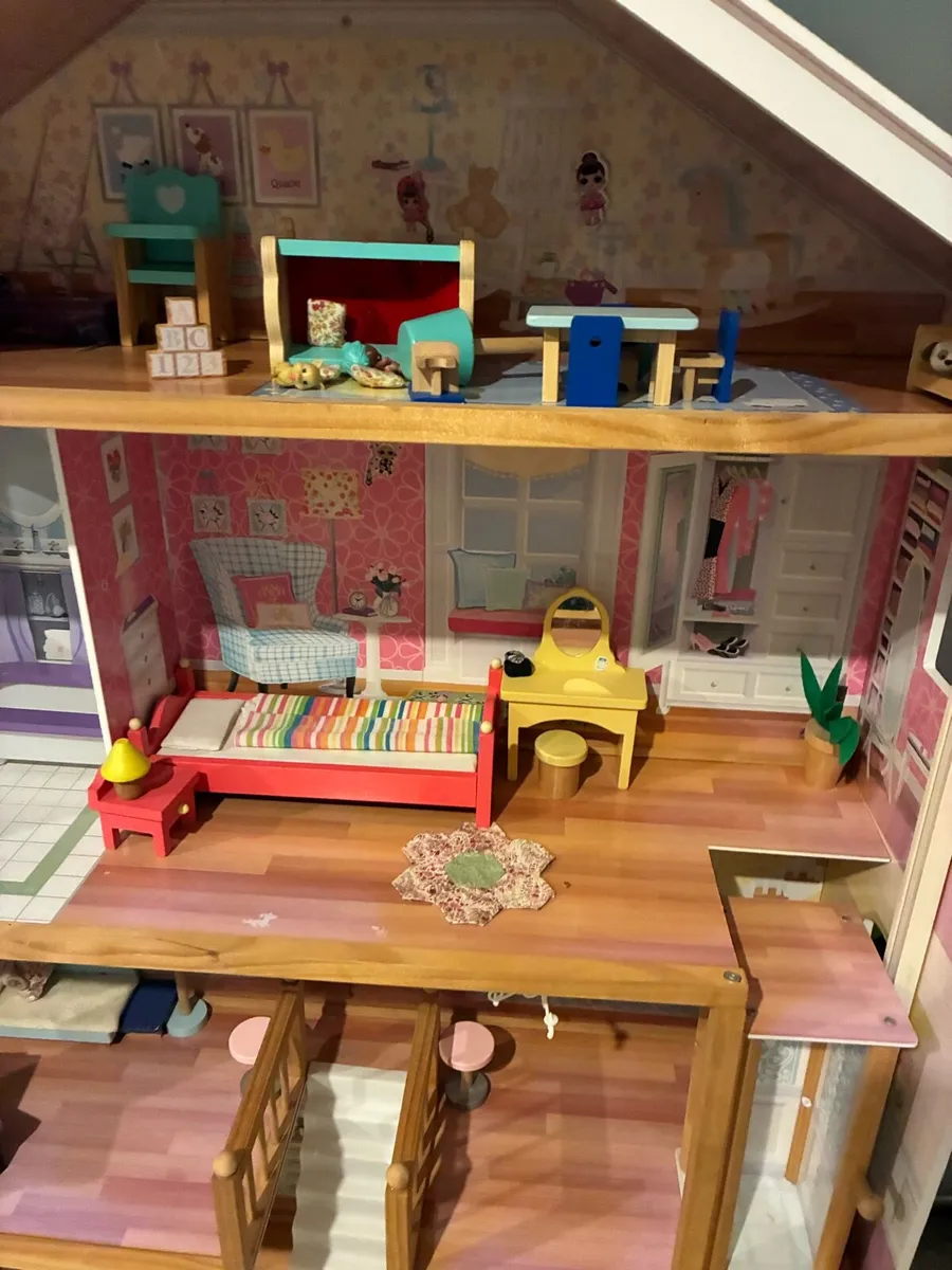 Dolls House - Image 2