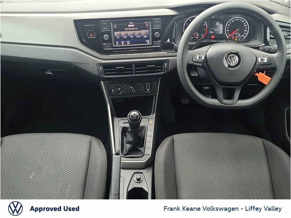 Volkswagen Polo LAUNCH EDITION 1.0 TSI 65HP *AIRCO - Image 2
